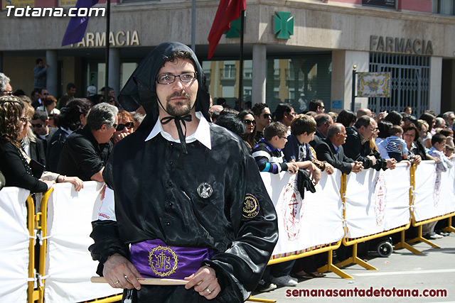 Procesin Viernes Santo maana 2010 - Reportaje II (Recogida) - 218