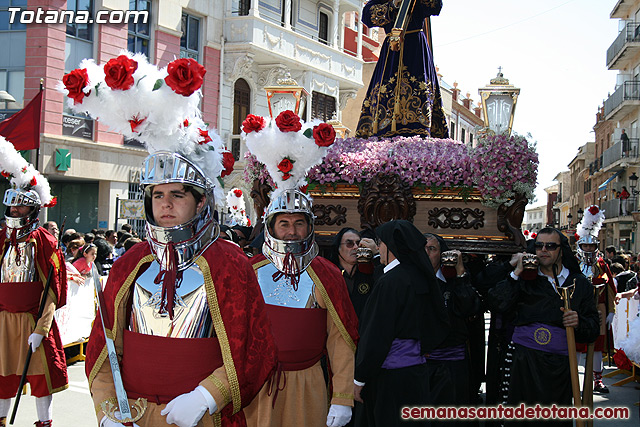 Procesin Viernes Santo maana 2010 - Reportaje II (Recogida) - 243