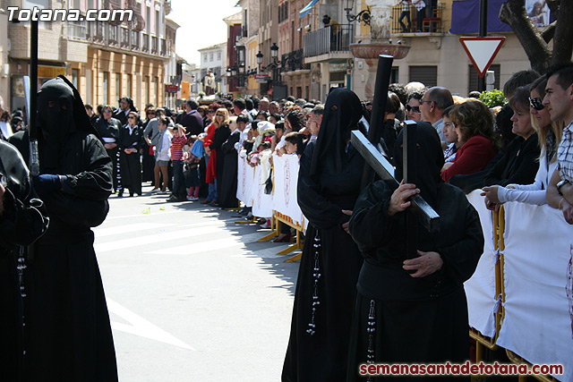 Procesin Viernes Santo maana 2010 - Reportaje II (Recogida) - 263