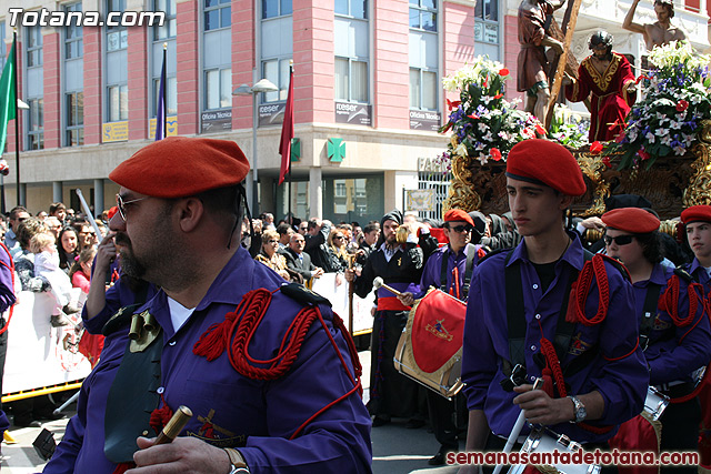 Procesin Viernes Santo maana 2010 - Reportaje II (Recogida) - 351