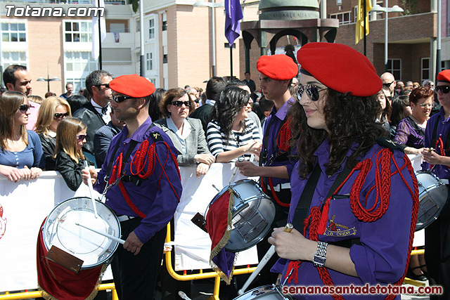 Procesin Viernes Santo maana 2010 - Reportaje II (Recogida) - 352