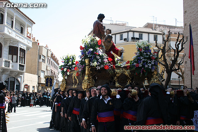 Procesin Viernes Santo maana 2010 - Reportaje II (Recogida) - 356