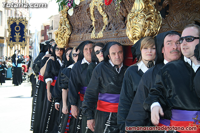 Procesin Viernes Santo maana 2010 - Reportaje II (Recogida) - 358