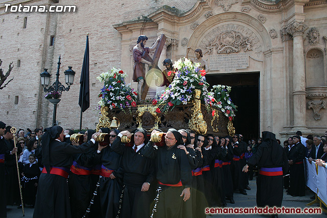 Procesin Viernes Santo maana 2010 - Reportaje II (Recogida) - 374