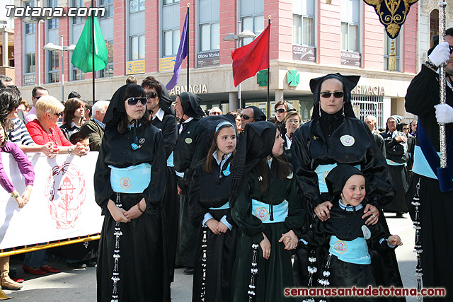 Procesin Viernes Santo maana 2010 - Reportaje II (Recogida) - 383