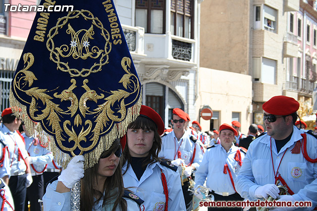 Procesin Viernes Santo maana 2010 - Reportaje II (Recogida) - 394