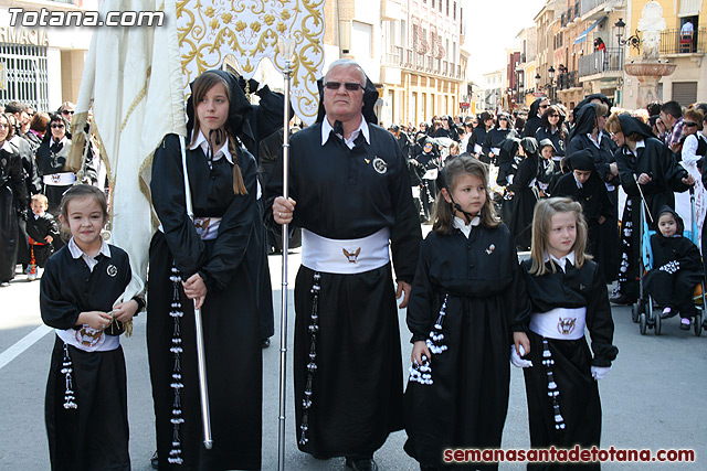 Procesin Viernes Santo maana 2010 - Reportaje II (Recogida) - 435