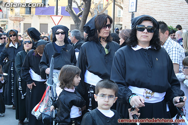 Procesin Viernes Santo maana 2010 - Reportaje II (Recogida) - 447