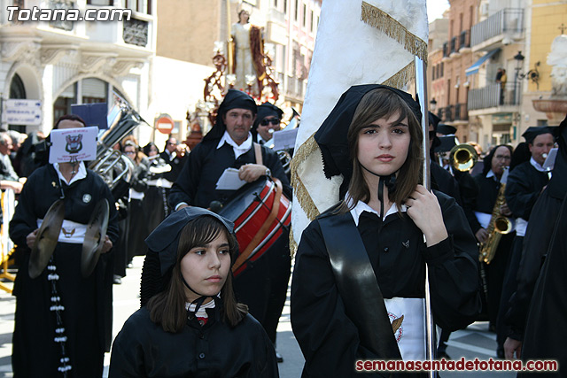 Procesin Viernes Santo maana 2010 - Reportaje II (Recogida) - 457