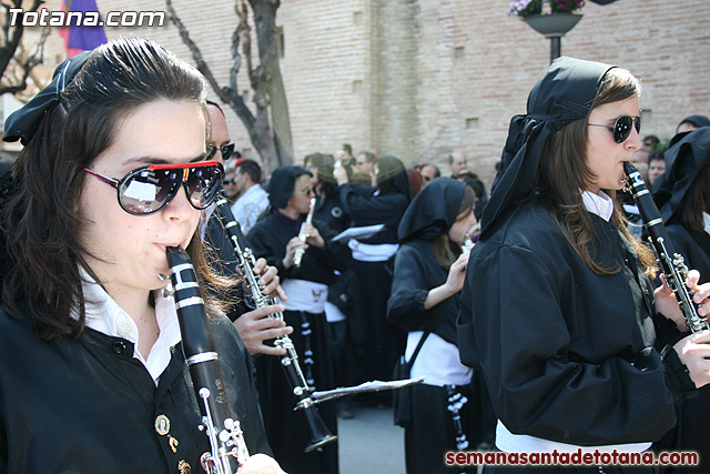 Procesin Viernes Santo maana 2010 - Reportaje II (Recogida) - 472