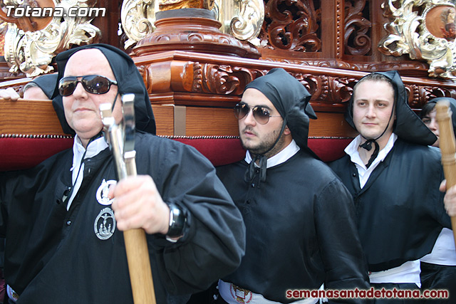 Procesin Viernes Santo maana 2010 - Reportaje II (Recogida) - 480