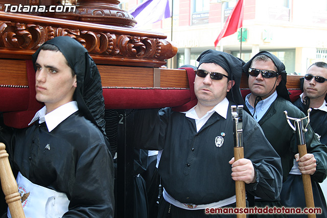 Procesin Viernes Santo maana 2010 - Reportaje II (Recogida) - 483