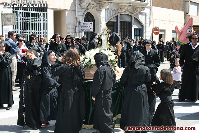 Procesin Viernes Santo maana 2010 - Reportaje II (Recogida) - 500