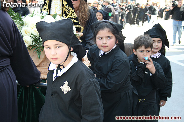 Procesin Viernes Santo maana 2010 - Reportaje II (Recogida) - 509