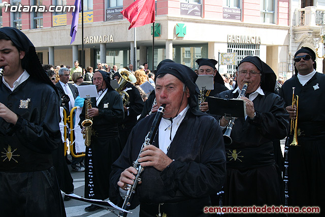 Procesin Viernes Santo maana 2010 - Reportaje II (Recogida) - 535