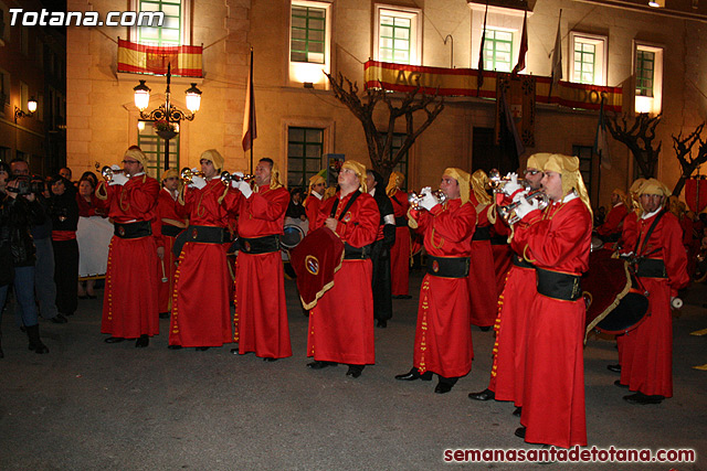 Procesin del Santo Entierro - Viernes Santo 2010 - Reportaje I (Salida y recogida 2)   - 159