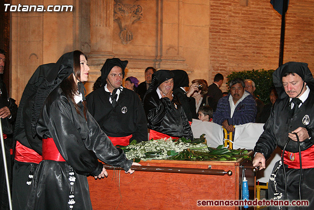 Procesin del Santo Entierro - Viernes Santo 2010 - Reportaje I (Salida y recogida 2)   - 172