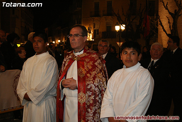 Procesin del Santo Entierro - Viernes Santo 2010 - Reportaje I (Salida y recogida 2)   - 561