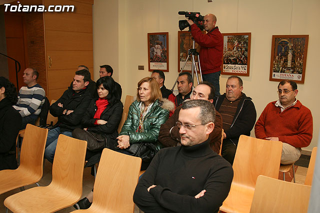 Presentacin pgina web semanasantadetotana.com - 24