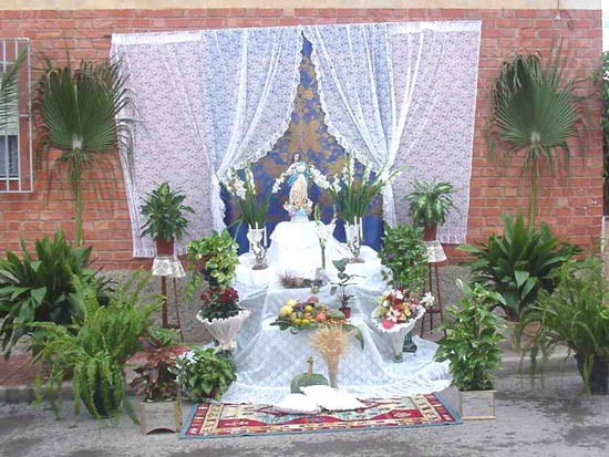 Fiestas por todo lo alto en el barrio de San Francisco, Foto 2