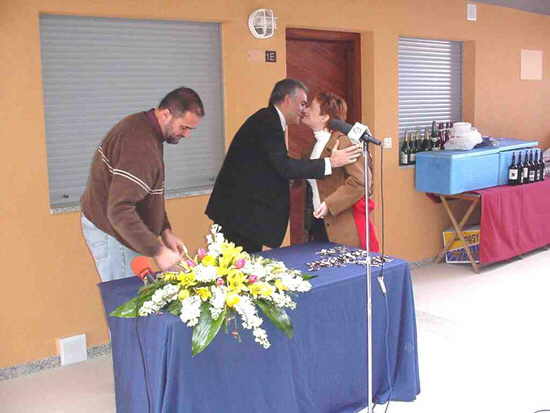 Se entrega la primera promocin de veinte viviendas promovidas por  la sociedad municipal PROINVITOSA, Foto 1