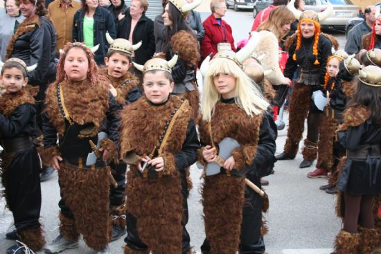 Ms de dos mil personas participaron en el desfile de carnaval infantil el 24 de febrero, Foto 4