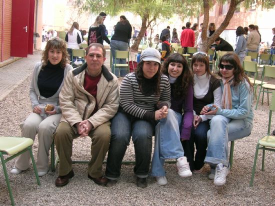 Actividades variadas sirvieron para conmemorar la festividad de San Toms de Aquino en el IES Juan de la Cierva, Foto 2