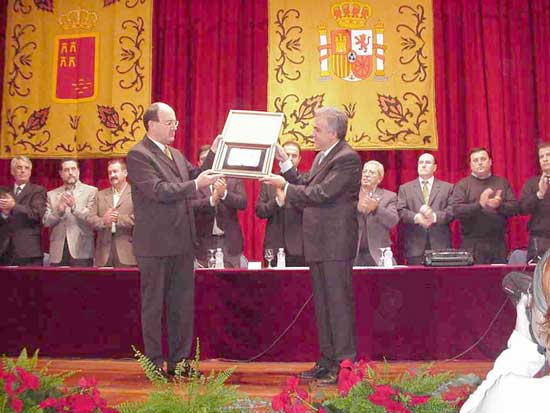 COATO recibe el Escudo de Oro de la Ciudad, Foto 1