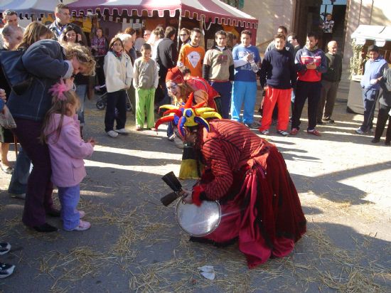 Muchos vecinos disfrutaron durante el fin de semana con el tradicional Mercado Medieval, Foto 1