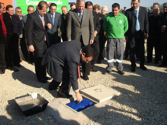 Ramón Luis Valcárcel colocó la primera piedra de la autovía Totana-Mazarrón, Foto 2