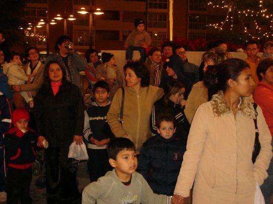 SS.MM. los Reyes Magos de Oriente visitaron Totana repartiendo regalos y alegra entre los ms pequeos , Foto 2