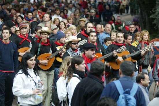Santa Eulalia de Mrida baj el 8 de diciembre desde su ermita acompaada por alrededor de 10.000 personas, Foto 4