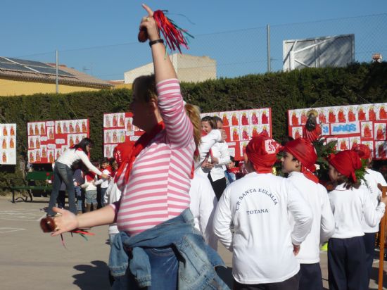 El colegio Santa Eulalia realiz un emotivo acto en honor a la patrona, Foto 4