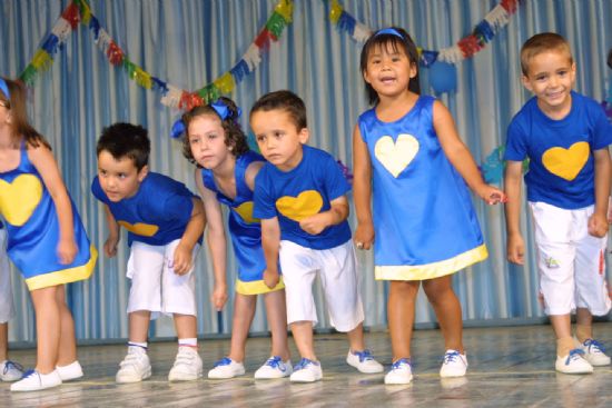 El colegio “La Milagrosa” abrió las fiestas de fin de curso con varias actuaciones que tuvieron lugar el viernes 15 de junio, Foto 1