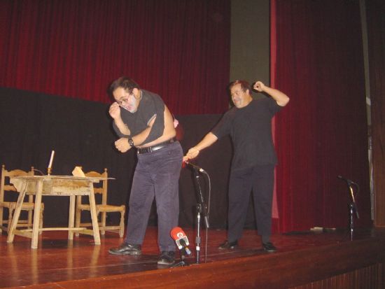 Finaliz el curso del taller de teatro que la asociacin INTEGRA ha realizado en el Centro Ocupacional Jos Moy Trill, Foto 1