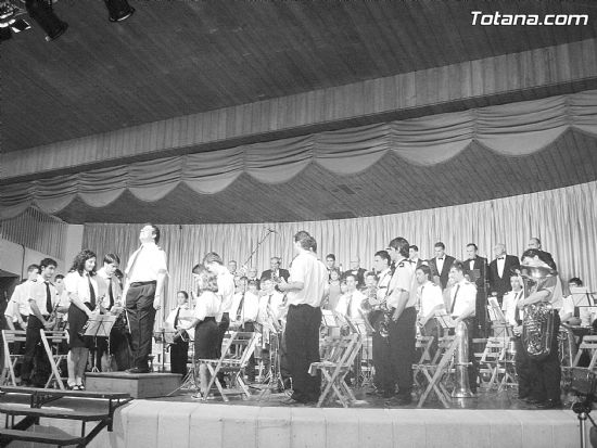 La Coral Santiago interpret magistralmente una antologa de la zarzuela con motivo de su veinticinco aniversario, Foto 2