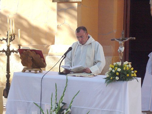 El cementerio celebra la festividad de Nuestra Seora del Carmen, Foto 2