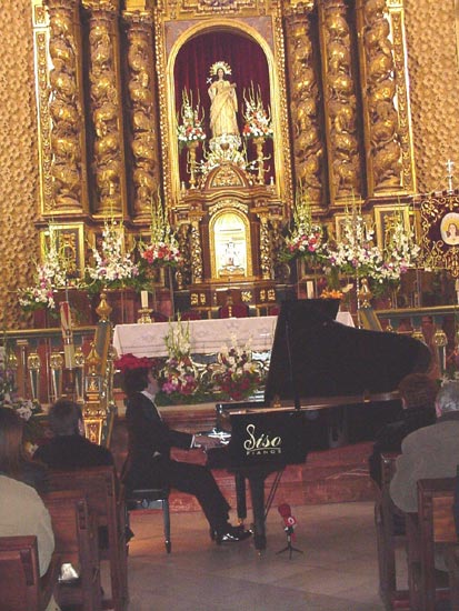 El pianista y compositor totanero Juan Miguel Murani ofreció un magistral concierto de Navidad, Foto 2