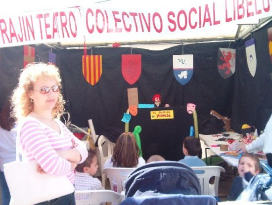 Una treintena de colectivos participaron en la Aldea de las Asociaciones de Totana, Foto 7