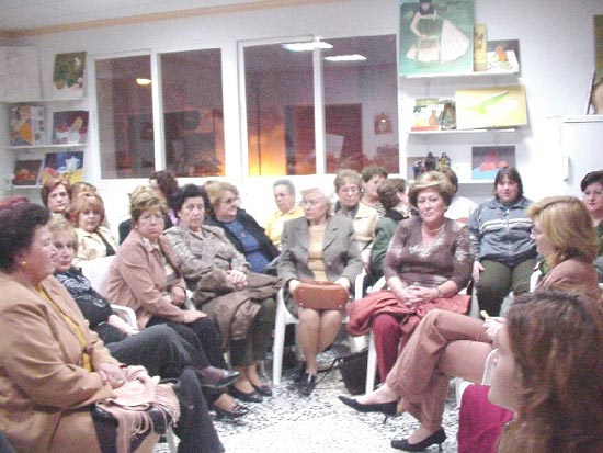 La Asociacin de Amas de Casa en colaboracin con el Consistorio organiza charlas sobre varios temas de inters para las mujeres, Foto 2