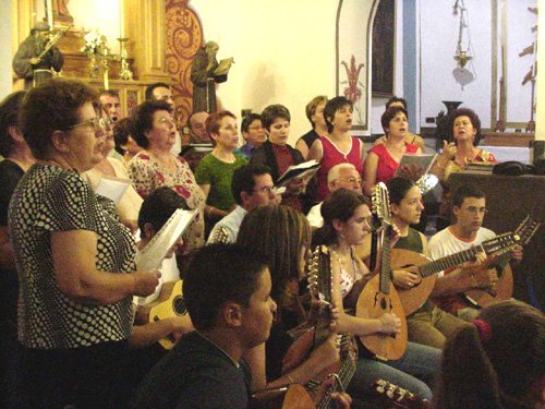 La Asociacin de Amas de Casa Las Tres Avemaras despide el curso, Foto 1