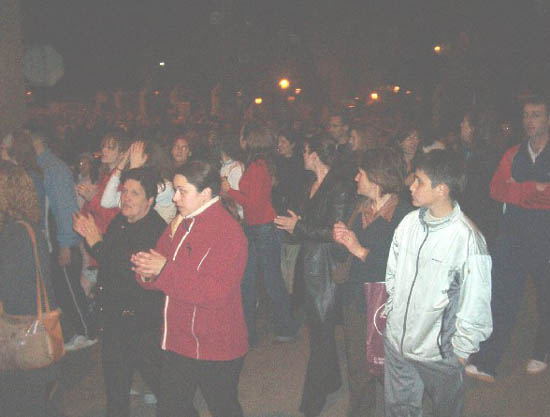 Los totaneros mostraron su solidartidad con las vctimas de los atentados de Madrid, Foto 5