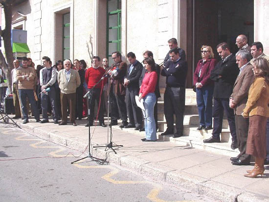 Los totaneros mostraron su solidartidad con las vctimas de los atentados de Madrid, Foto 6