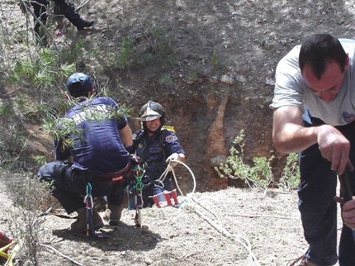 Hallan el cadáver del desaparecido Ángel Navarro López en un pozo de Sierra Espuña, Foto 2