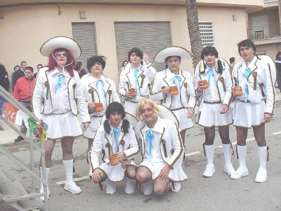 El desfile del Carnaval de adultos llena de colorido las calles de Totana, Foto 7