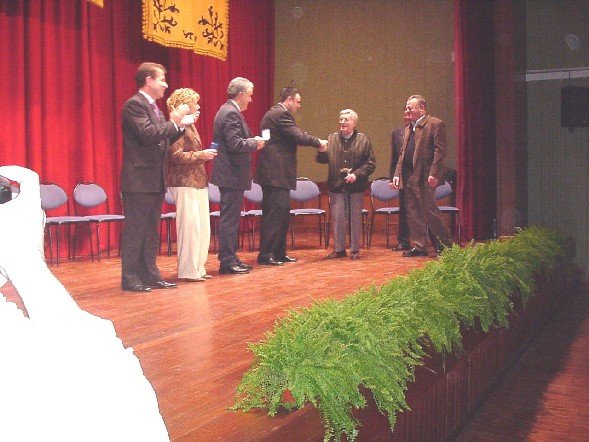 La ciudad de Totana rinde homenaje a alcaldes y diputados de la democracia, Foto 4
