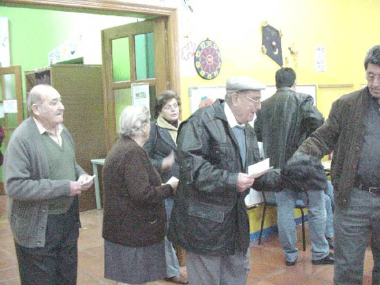 El PSOE de Totana celebra la victoria de su formacin en las elecciones generales del pasado 14 de marzo, Foto 6
