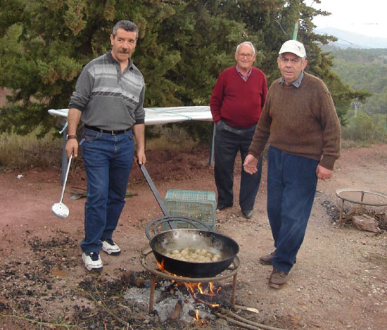 Las hermandades y cofradas celebran jornadas de convivencia tras la Semana Santa, Foto 7