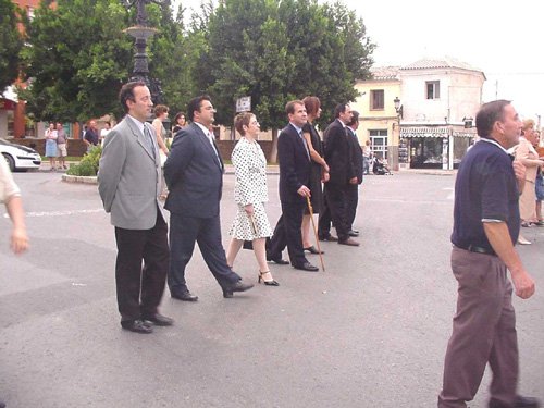 La procesin del Lunes de los Frailes recorri las calles de la localidad, Foto 1