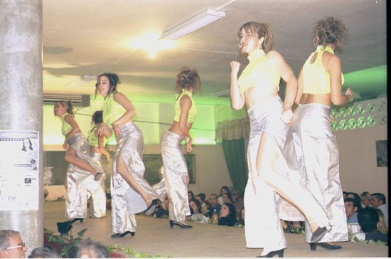 Alrededor de doscientas personas asistieron a la cena a beneficio de la Hermandad de Santa Mara Magdalena, Foto 2